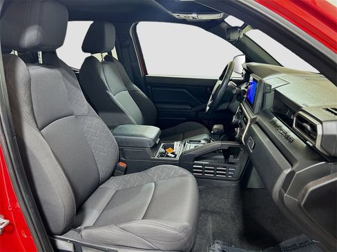 Used 2024 Toyota Tacoma SR image 23