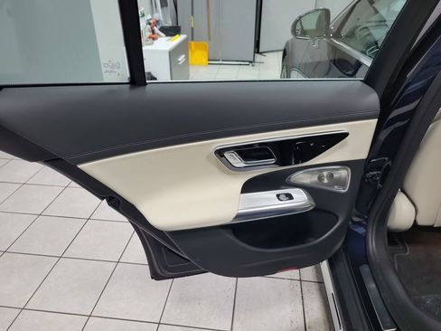 Used 2025 Mercedes-Benz E 450 4MATIC All-Terrain Wagon image 34