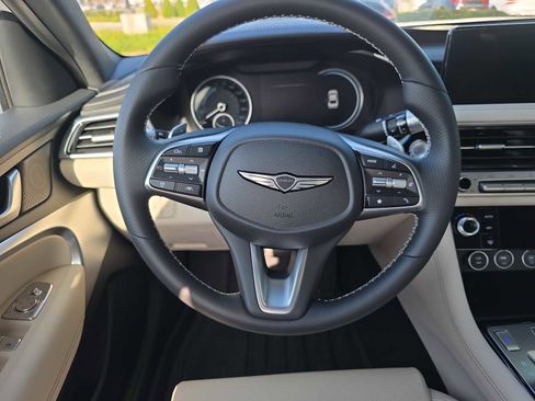 New 2026 Genesis G70 2.5T image 8