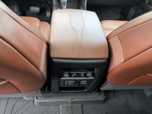 Used 2021 Chevrolet Traverse High Country w/ LPO, Floor Liner Package AWD/4WD image 42