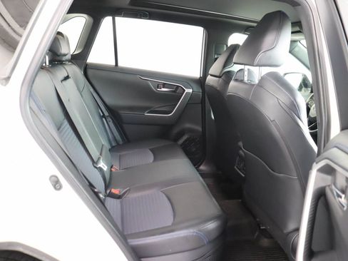 Used 2020 Toyota RAV4 XSE AWD/4WD image 18