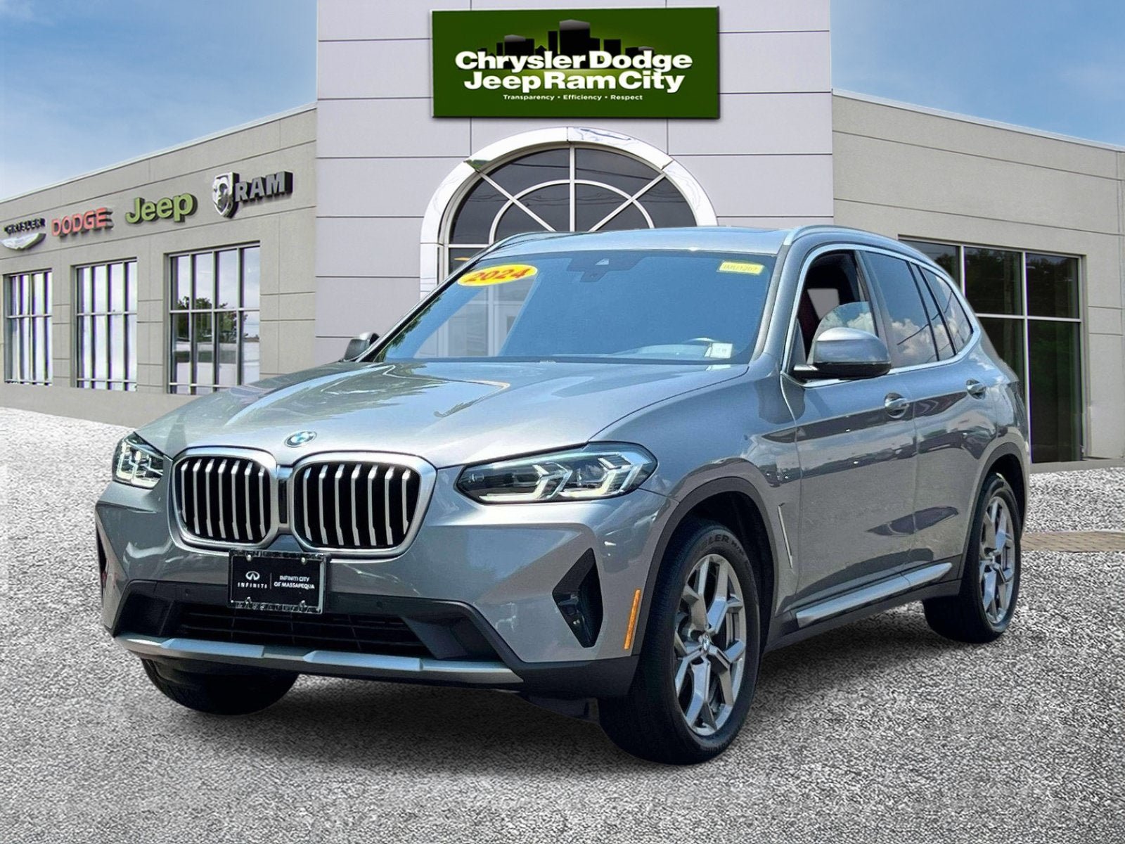 Used 2024 BMW X3 xDrive30i w/ Convenience Package AWD/4WD image 5