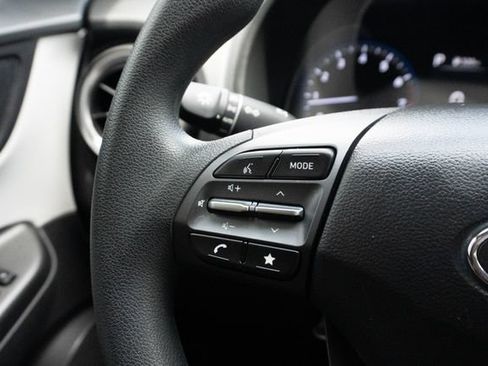 Used 2023 Hyundai Kona SEL w/ Cargo Package FWD image 27
