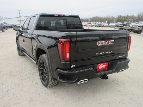 New 2026 GMC Sierra 1500 Denali w/ Denali Reserve Package image 9
