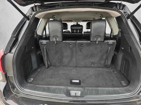 Used 2017 Nissan Pathfinder SL FWD image 7