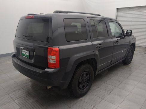 Used 2016 Jeep Patriot Sport FWD image 9