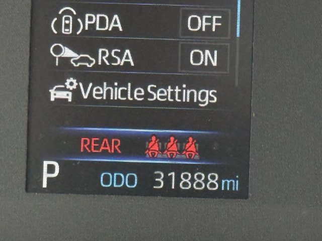 Used 2025 Toyota Corolla LE FWD image 16