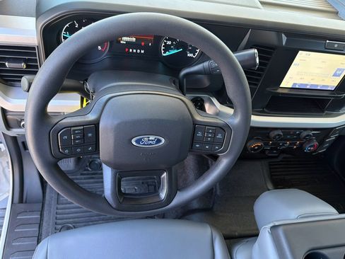 New 2026 Ford F550 4x4 Supercab Super Duty image 15