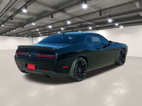 Used 2023 Dodge Challenger SRT Hellcat w/ Driver Convenience Group image 16