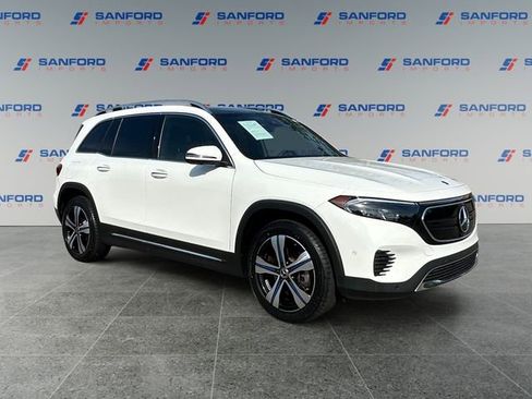 Used 2023 Mercedes-Benz EQB 350 4MATIC SUV w/ Pinnacle Package image 7