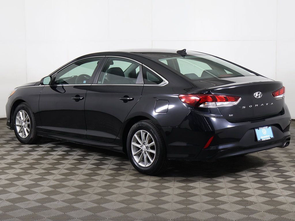 Used 2018 Hyundai Sonata SE FWD image 7