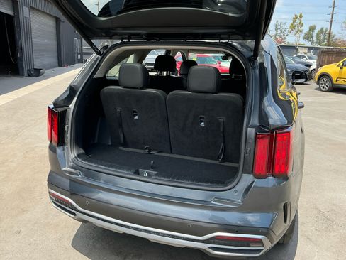 Used 2023 Kia Sorento EX FWD image 25