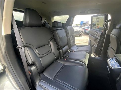 New 2026 Nissan Armada SV image 12