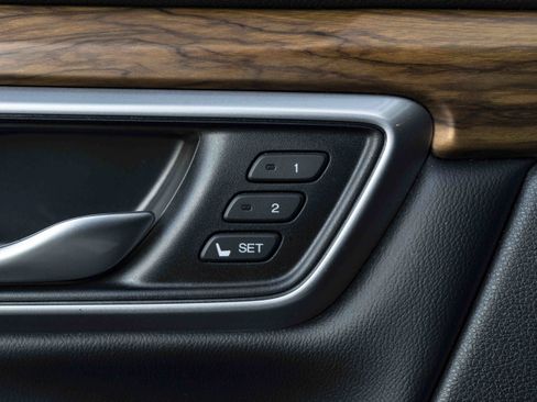 Used 2017 Honda CR-V EX-L image 38