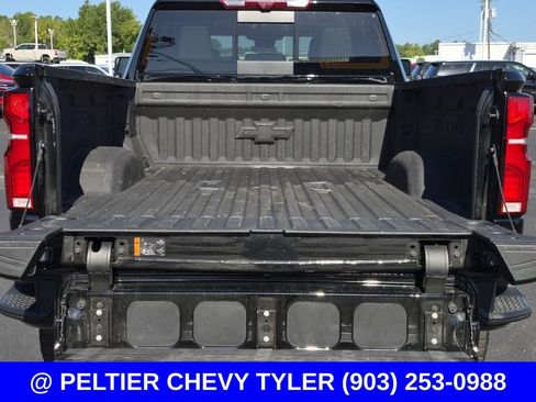 Used 2026 Chevrolet Silverado 2500 ZR2 w/ LPO, Dark Essentials Package AWD/4WD image 9