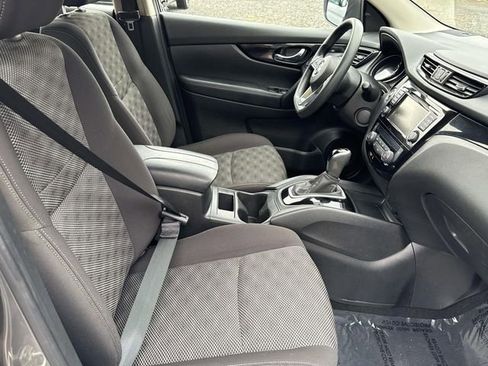 Used 2019 Nissan Rogue Sport SV image 7