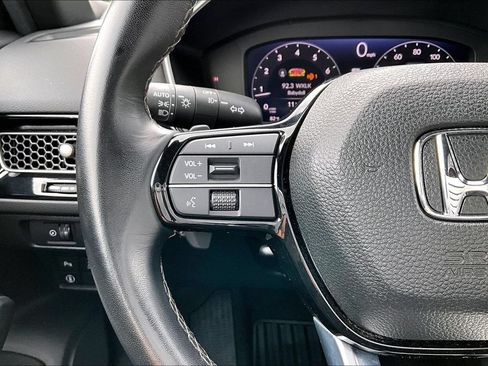 Used 2024 Honda Civic Sport Touring image 11