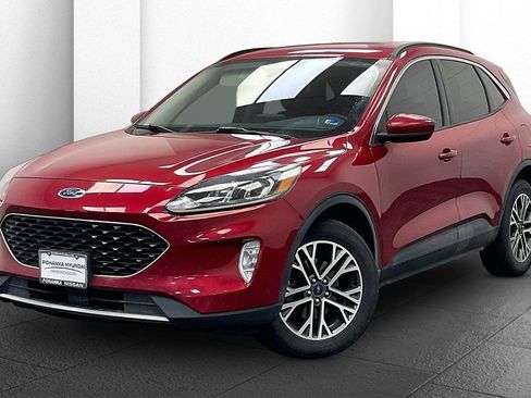 Used 2020 Ford Escape SEL image 8