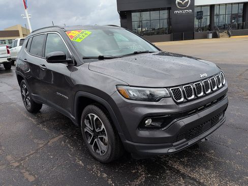 Used 2023 Jeep Compass Limited image 1
