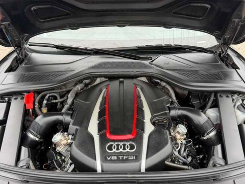Used 2017 Audi S8 Plus AWD/4WD image 28
