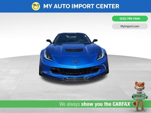 Used 2016 Chevrolet Corvette Z06 w/ 3LZ Preferred Equipment Group RWD image 2