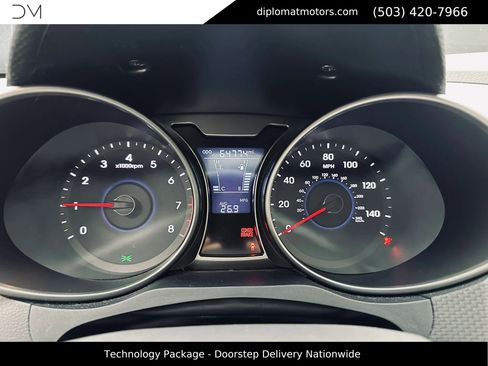 Used 2014 Hyundai Veloster w/ Technology Package 03 FWD image 30
