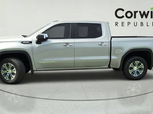 Used 2025 GMC Sierra 1500 SLT AWD/4WD image 2