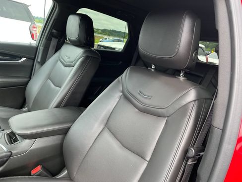Used 2024 Cadillac XT5 Premium Luxury w/ LPO, Floor Liner Package AWD/4WD image 12