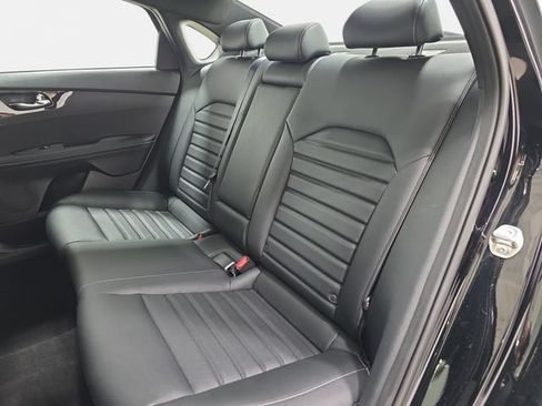 Used 2024 Kia Forte GT-Line w/ GT-Line Premium Package FWD image 13