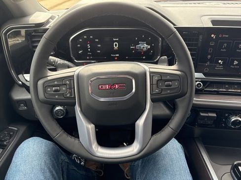Used 2026 GMC Sierra 1500 SLT w/ SLT Premium Package image 30