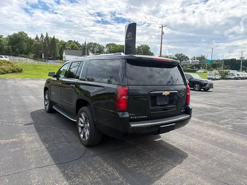 Used 2017 Chevrolet Suburban Premier AWD/4WD image 29