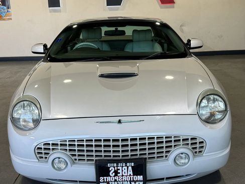 Used 2005 Ford Thunderbird 50th Anniversary RWD image 3