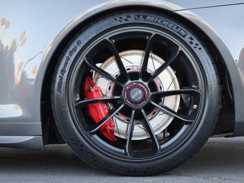 Used 2016 Porsche 911 GT3 RWD image 52