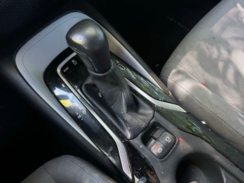 Used 2020 Toyota Corolla SE image 24