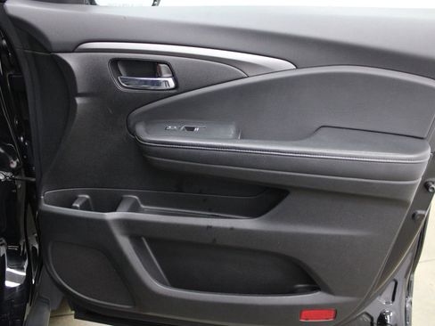 Used 2021 Honda Ridgeline Sport image 26