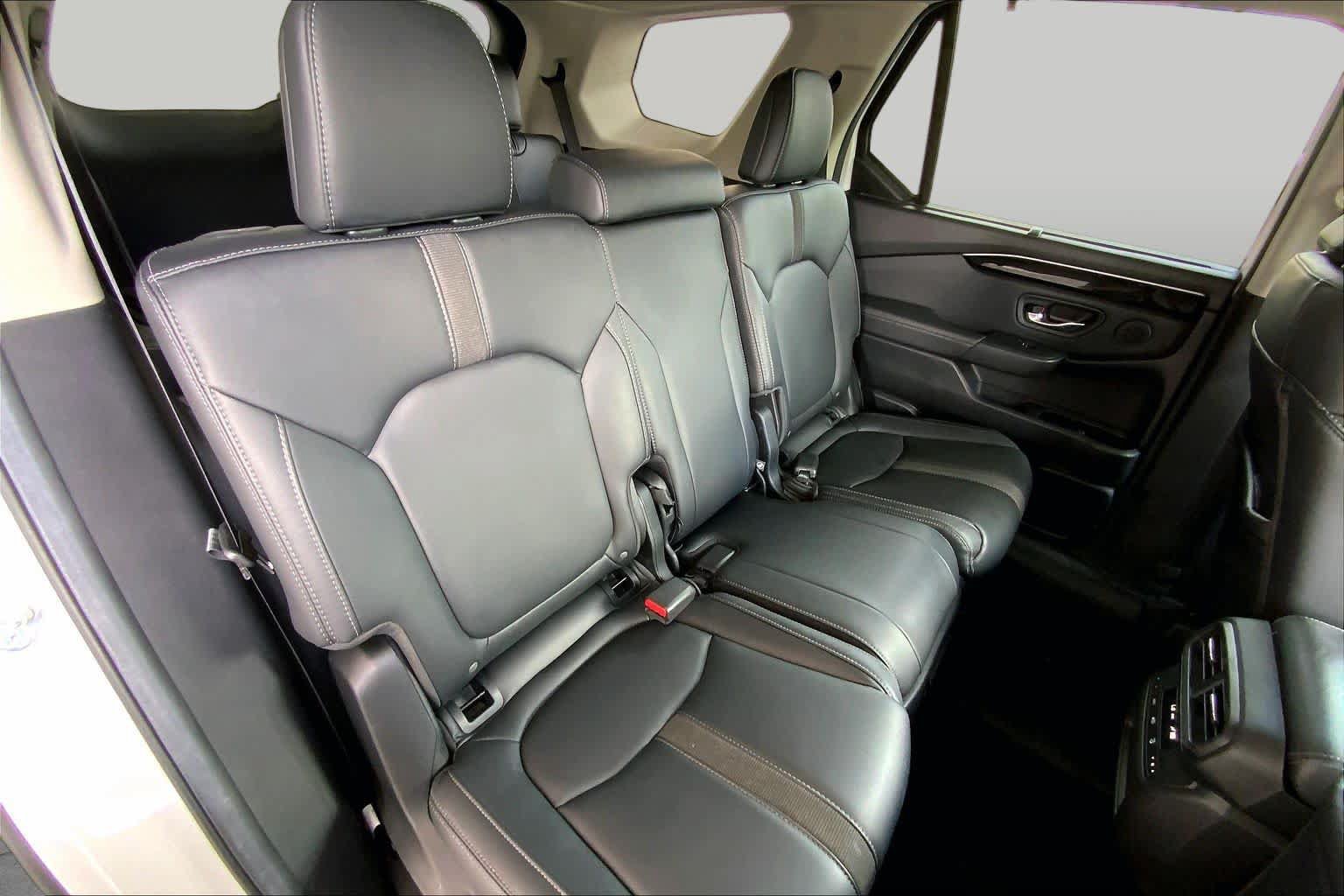 Used 2025 Honda Pilot EX-L image 20