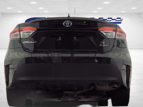 Used 2025 Toyota Corolla LE image 7