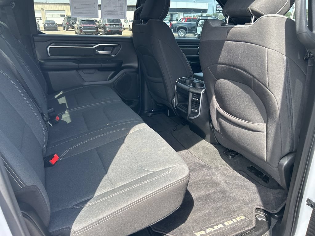 Used 2022 RAM 1500 Big Horn AWD/4WD image 16