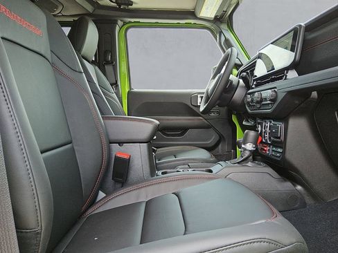 New 2025 Jeep Wrangler Unlimited Rubicon w/ XTREMEE 35" Tire Package image 15