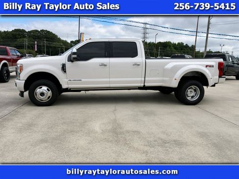 Used 2019 Ford F350 Platinum w/ Platinum Ultimate Package AWD/4WD image 1
