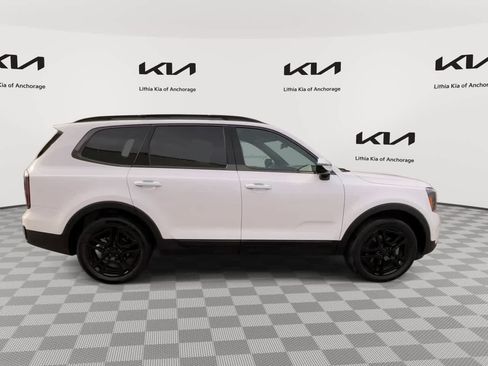 Certified 2025 Kia Telluride SX Prestige X-Line AWD/4WD image 2