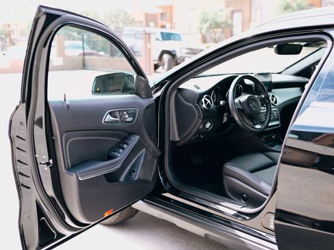 Used 2019 Mercedes-Benz GLA 250 4MATIC image 7