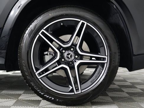 New 2026 Mercedes-Benz GLS 450 4MATIC image 11