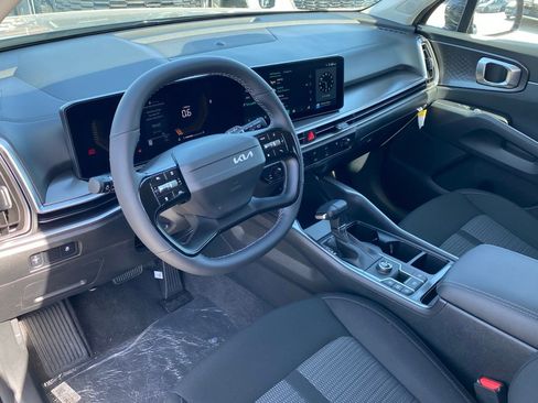 New 2026 Kia Sorento LX FWD image 13