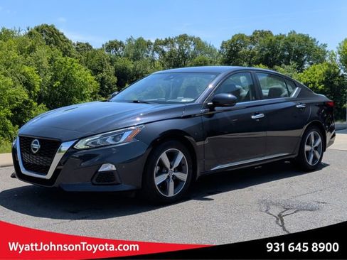 Used 2021 Nissan Altima 2.5 SV w/ SV Premium Package FWD image 1