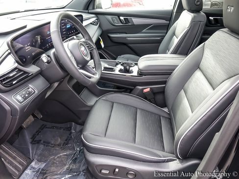 New 2026 Buick Enclave Sport Touring w/ Power Package image 9