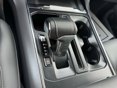 Used 2025 Ford F150 Lightning Flash image 15