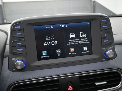 Used 2020 Hyundai Kona Limited image 15