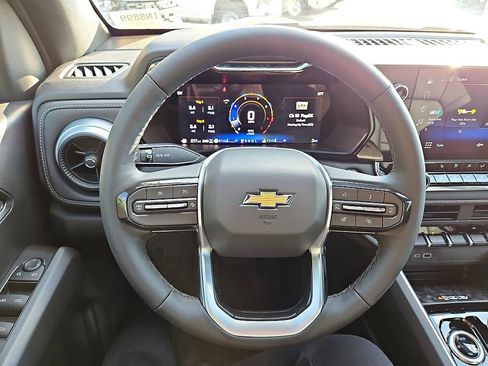 New 2026 Chevrolet Colorado LT w/ LT Convenience Package image 16