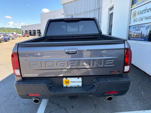 Used 2025 Honda Ridgeline TrailSport image 4